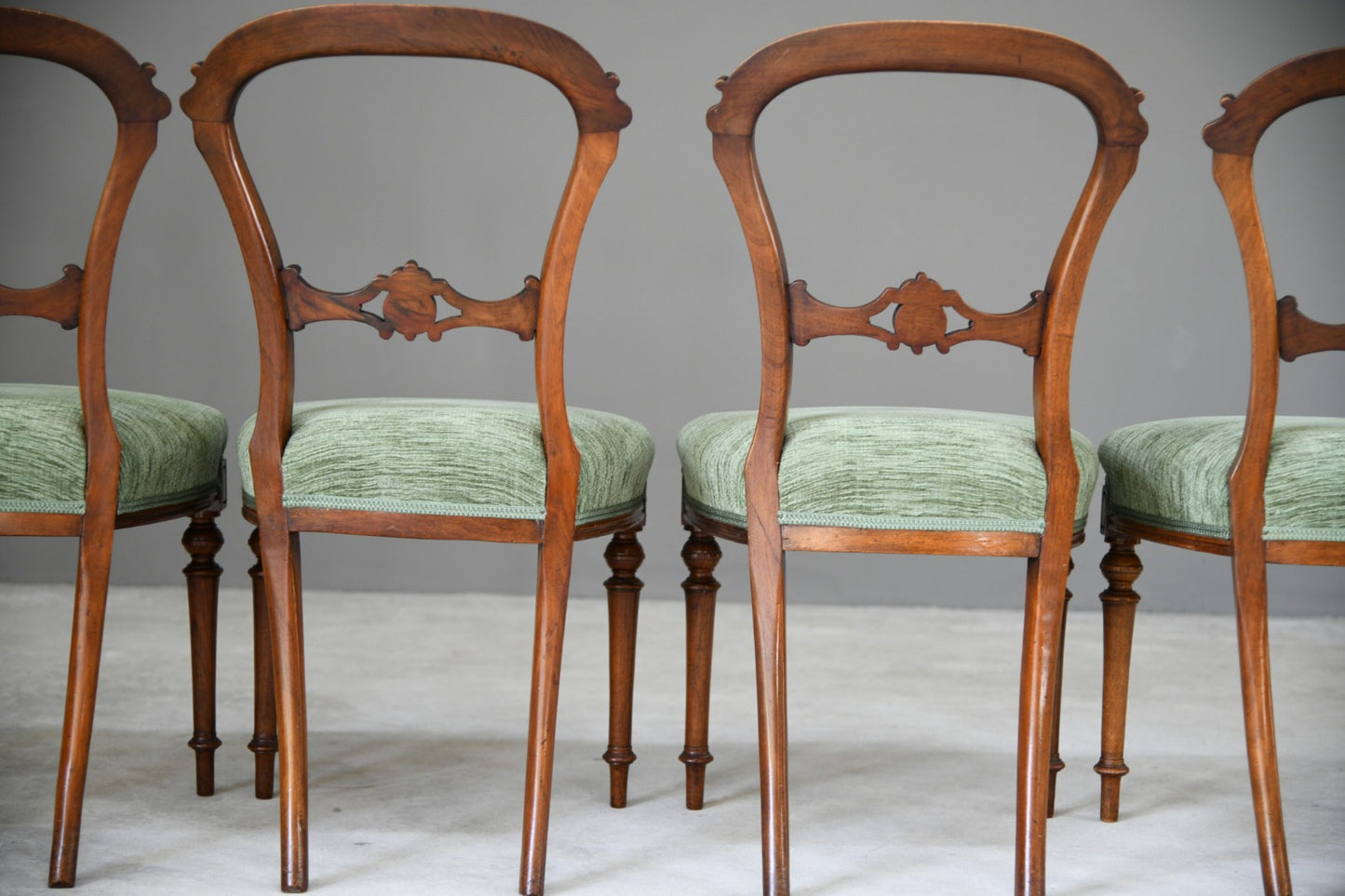 Set 4 Antique Victorian Walnut Dining Chairs