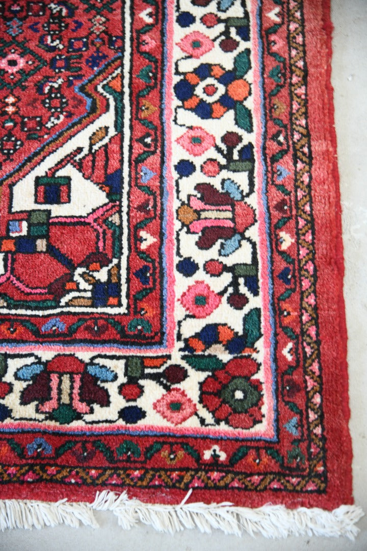 Eastern Red Wool Rug – Kernow Furniture