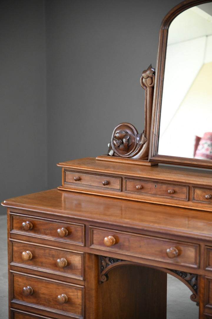 Victorian Mahogany Dressing Table