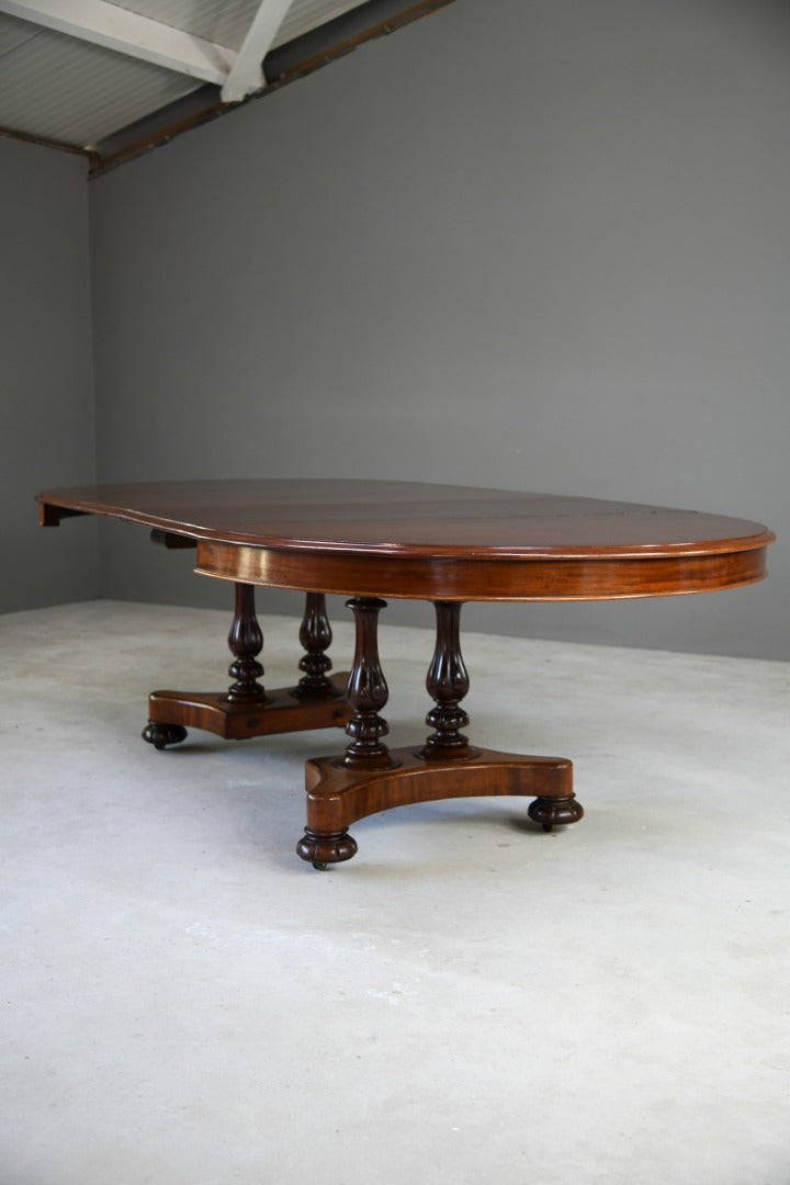 Antique William IV Mahogany Extending Dining Table