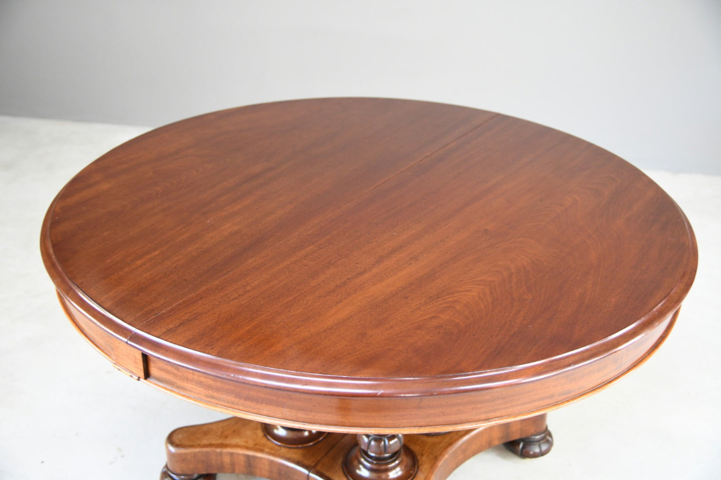 Antique William IV Mahogany Extending Dining Table