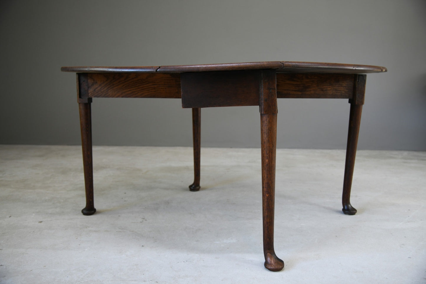 Georgian Oval Oak Gate Leg Table