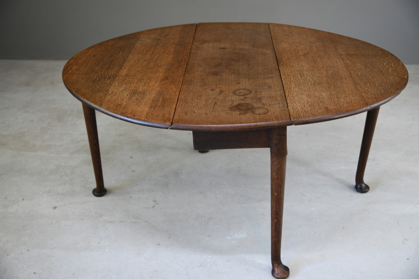 Georgian Oval Oak Gate Leg Table