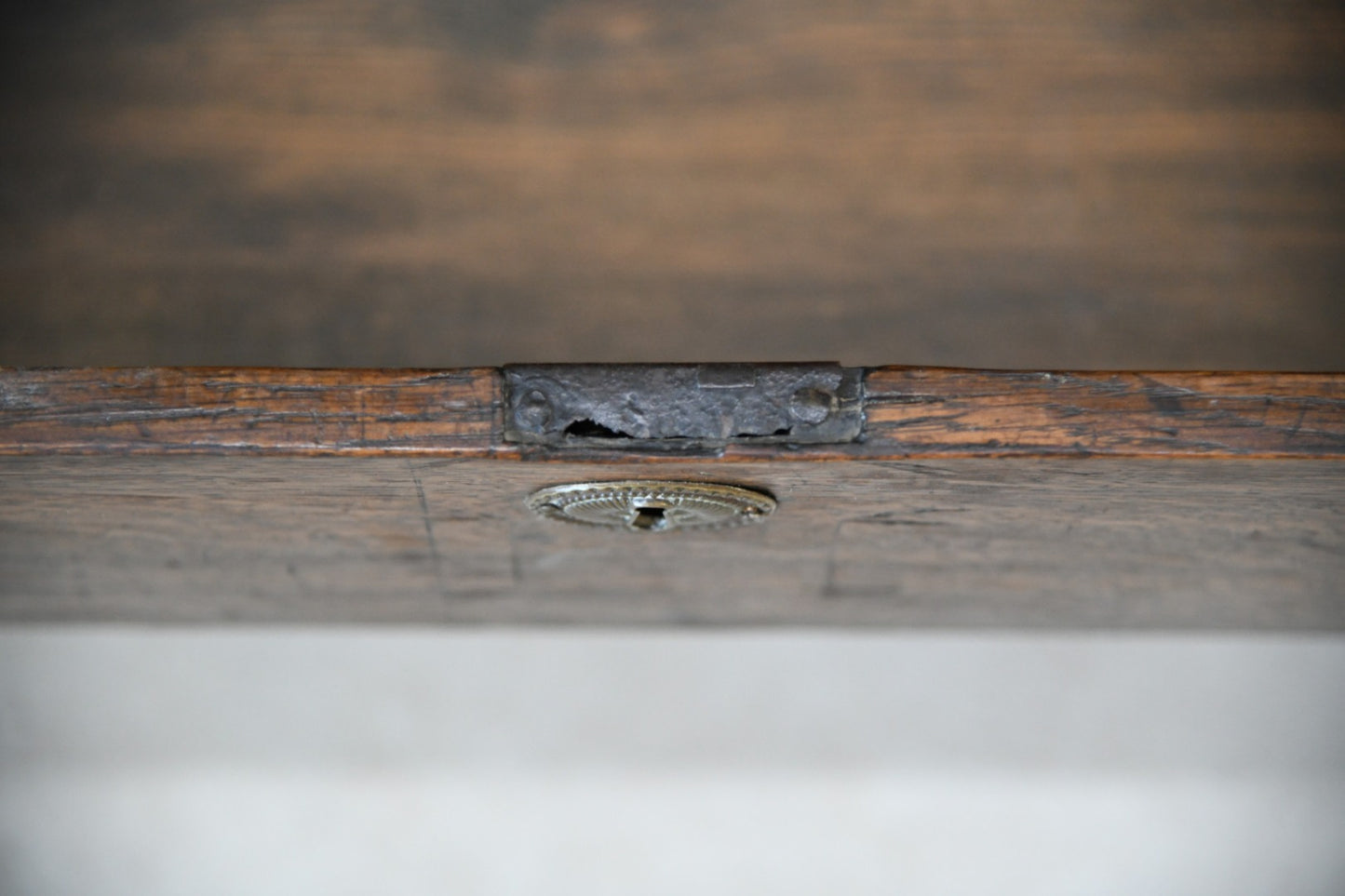 Rustic Oak Chest of Drawers