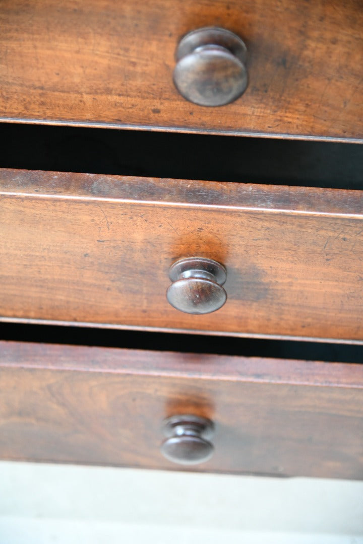 William IV Mahogany Chest of Drawers