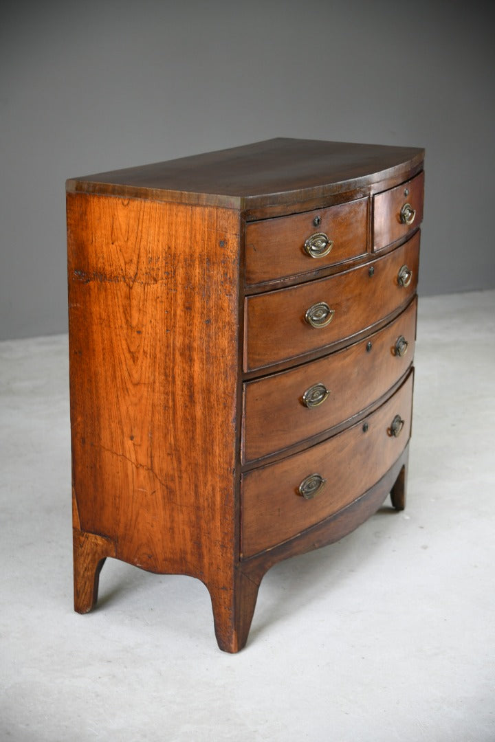 Antique Bow Front Mahogany Chest of Drawers