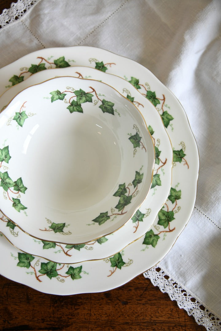 Colclough Ivy Pattern Part Dinner Service