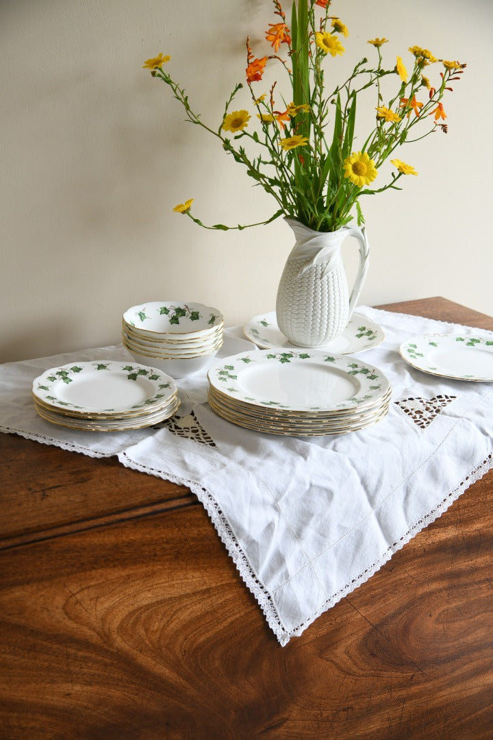 Colclough Ivy Pattern Part Dinner Service