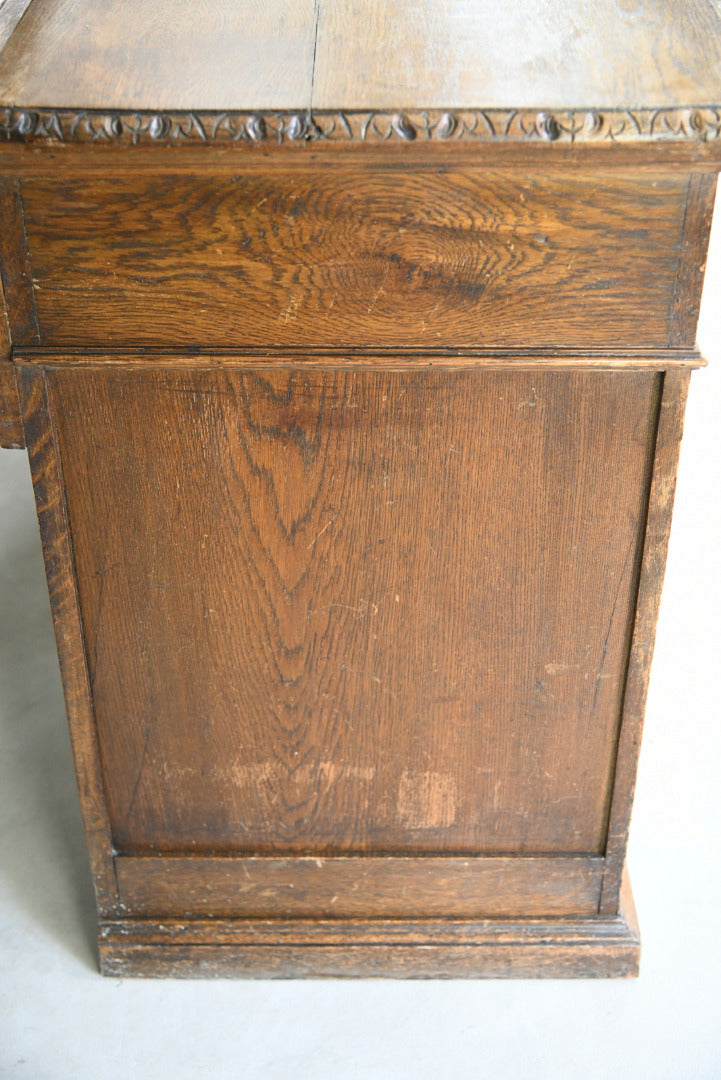 Victorian Golden Oak Dresser