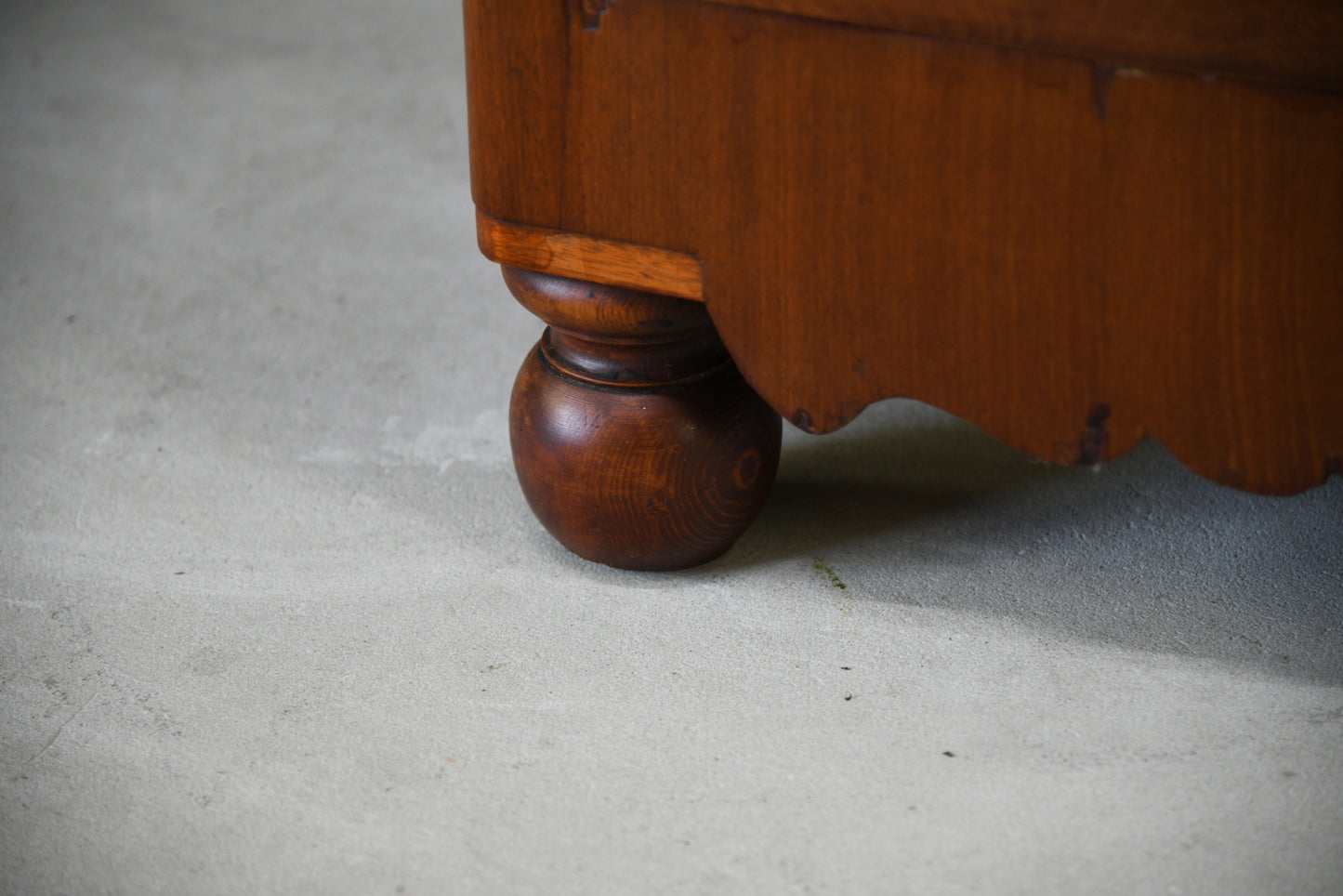 Antique Chest of Drawers