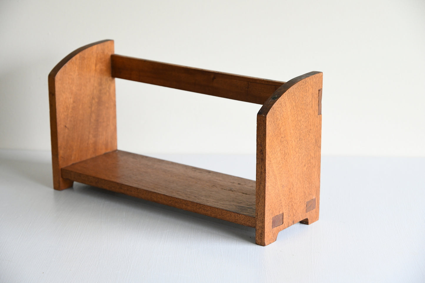 Sapele Book Trough