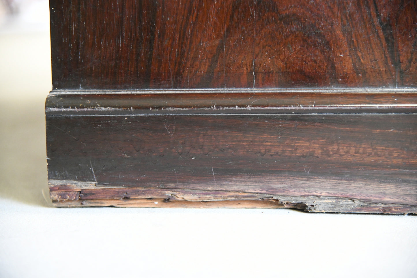 Victorian Rosewood Chiffonier