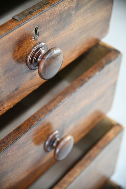 Antique Mahogany Chest of Drawers