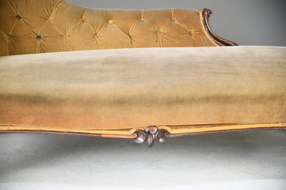 Victorian Button Back Chaise Longue