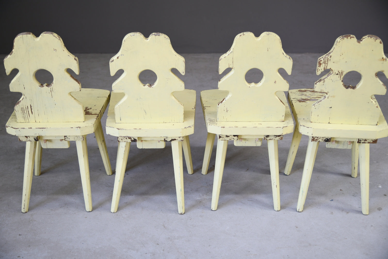 4 Yellow Alpine Chairs