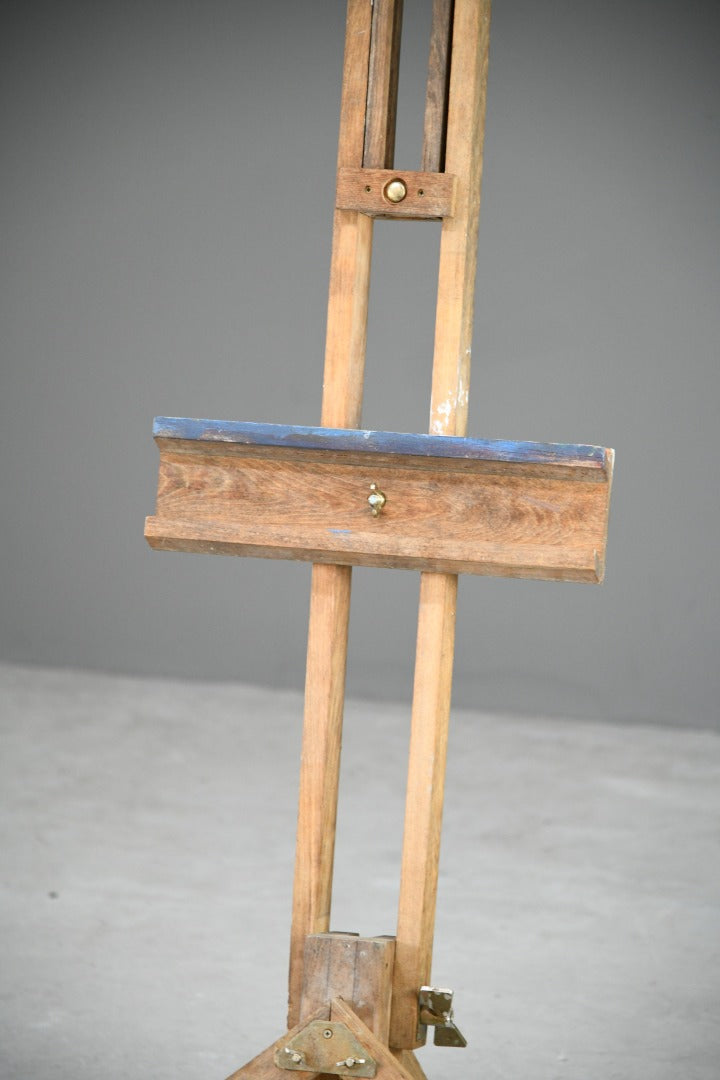 Vntage Wooden Artist Easel