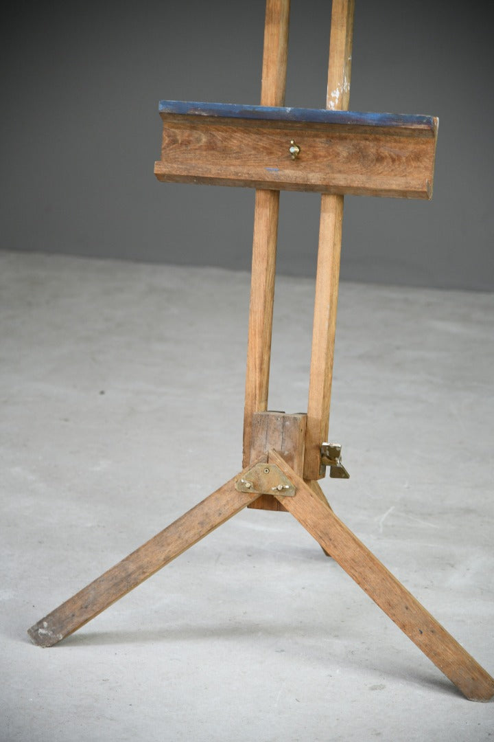 Vntage Wooden Artist Easel