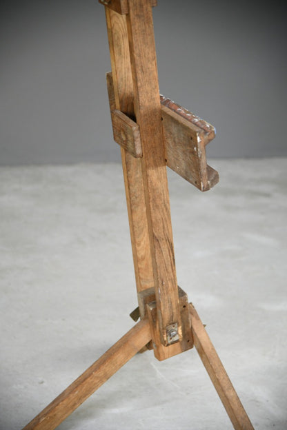 Vntage Wooden Artist Easel