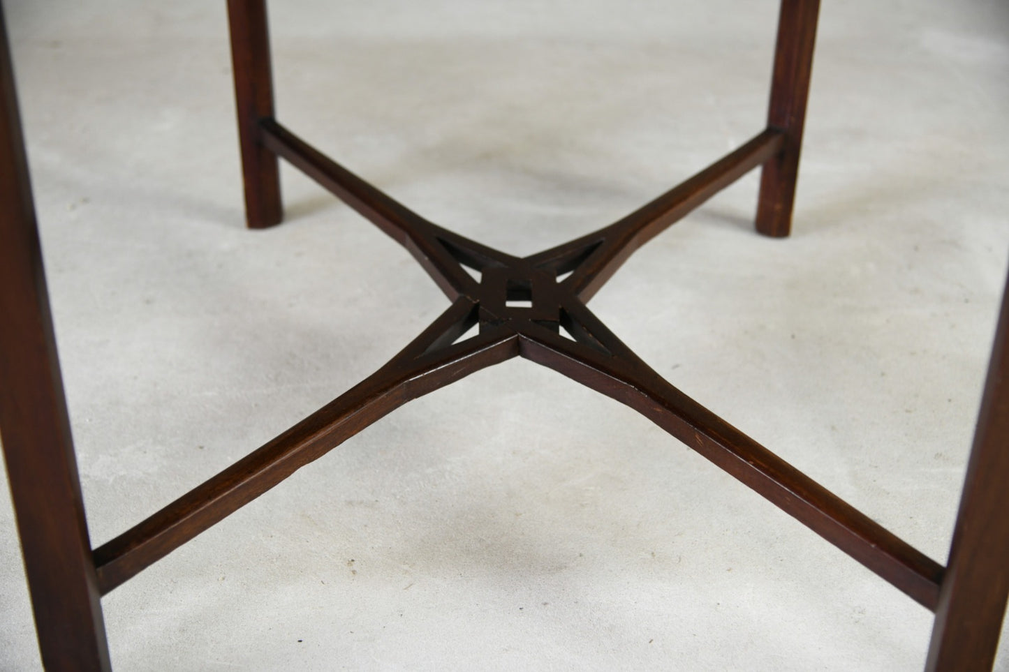 Georgian Mahogany Pembroke Table