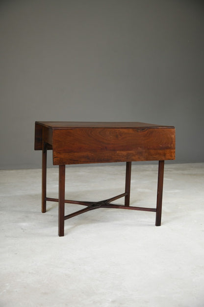 Georgian Mahogany Pembroke Table