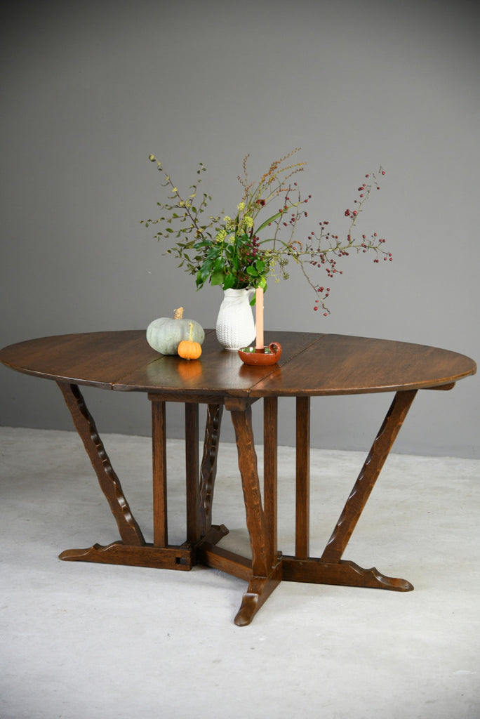 Oak Arts & Crafts Drop Leaf Table