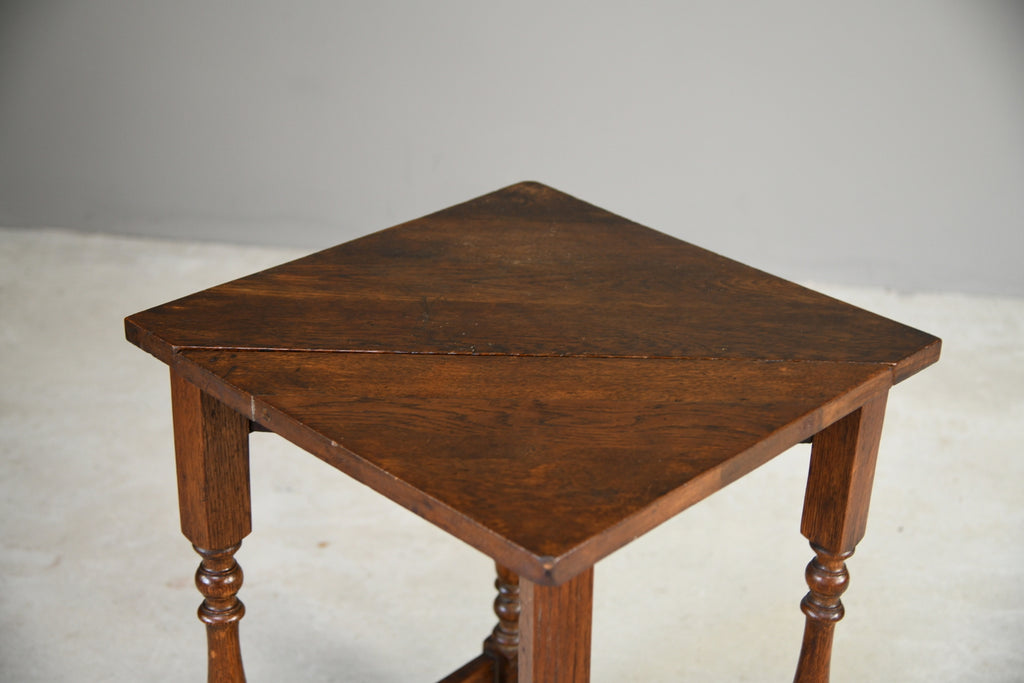 Oak Corner Table – Kernow Furniture