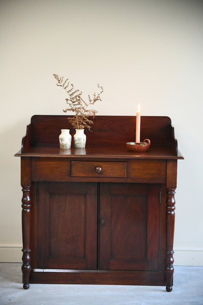 Victorian Mahogany Washstand