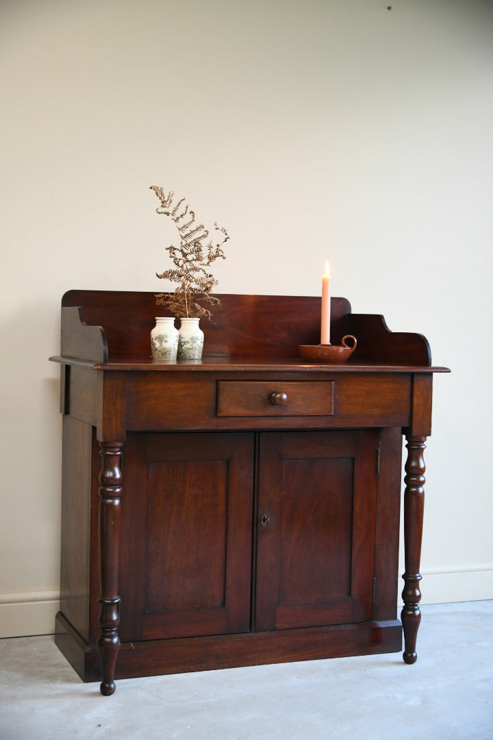 Victorian Mahogany Washstand