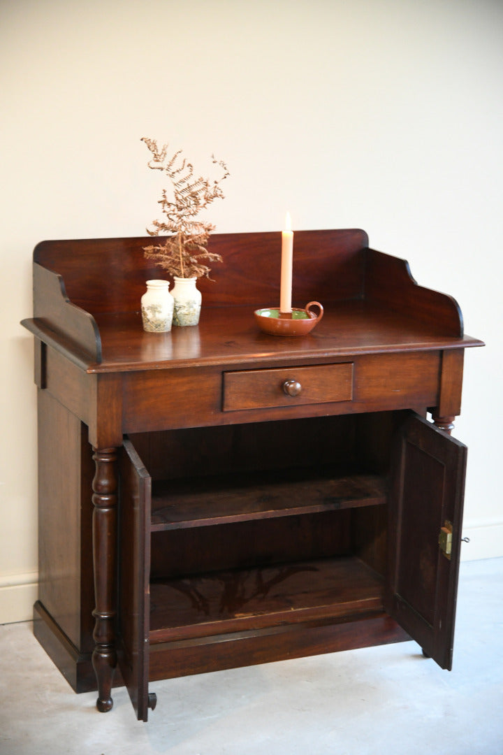 Victorian Mahogany Washstand