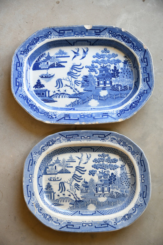 2 Willow Meat Plates