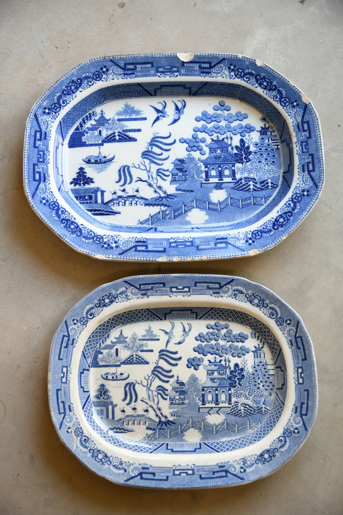 2 Willow Meat Plates