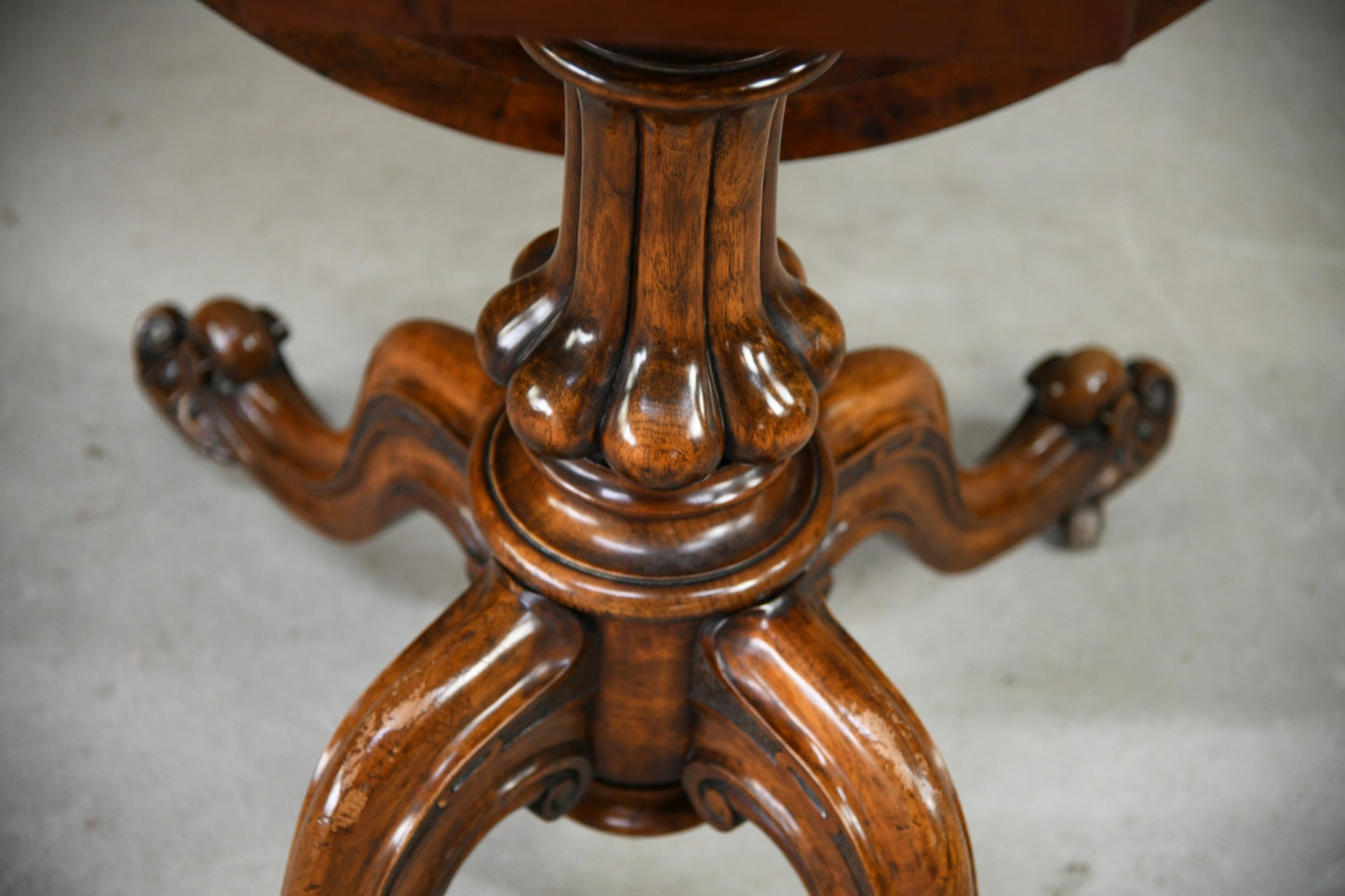 Antique Victorian Oval Walnut Breakfast Table