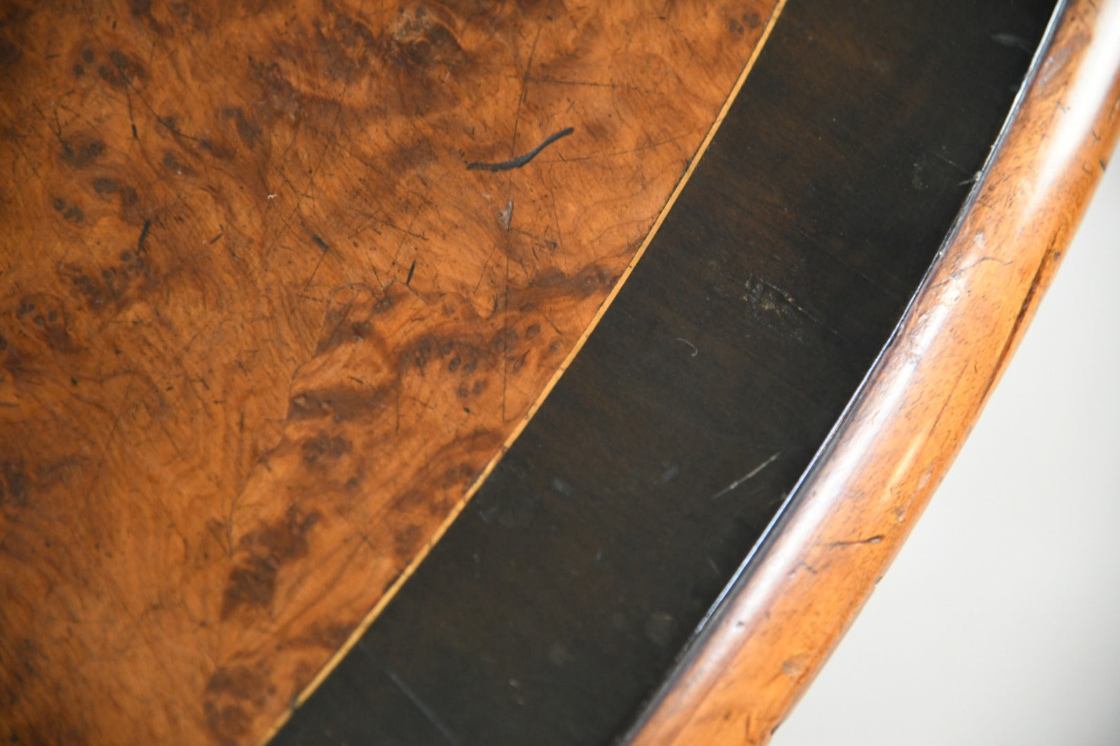 Antique Victorian Burr Walnut Oval Centre Table