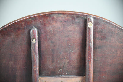 Georgian Mahogany Tilt Top Table