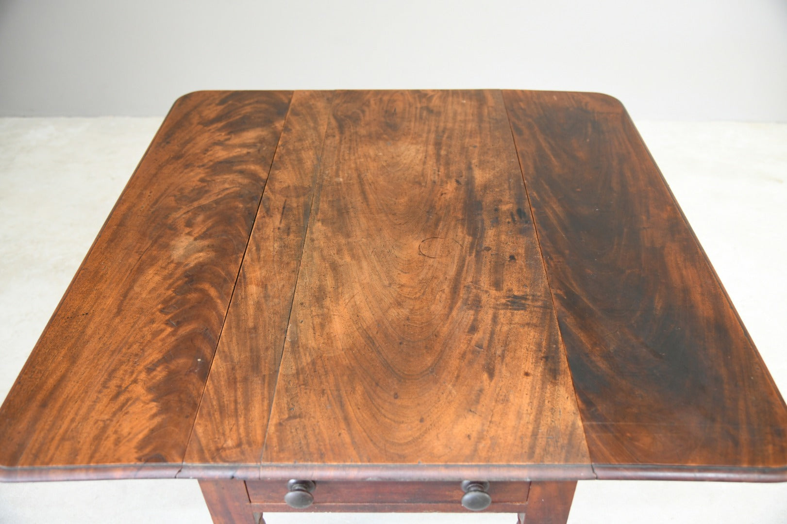 Antique Mahogany Pembroke Table