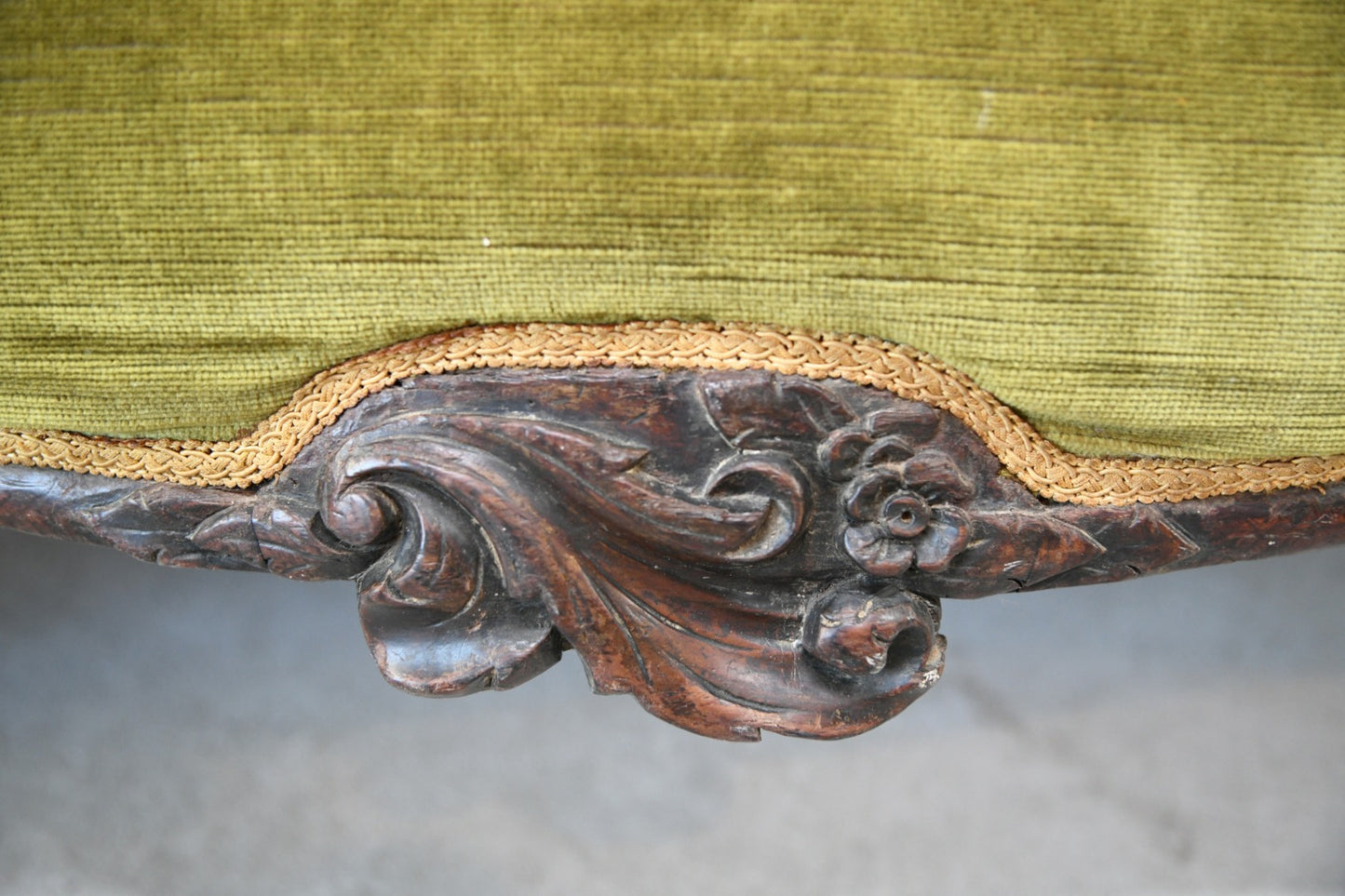 Victorian Rosewood Upholstered Sofa