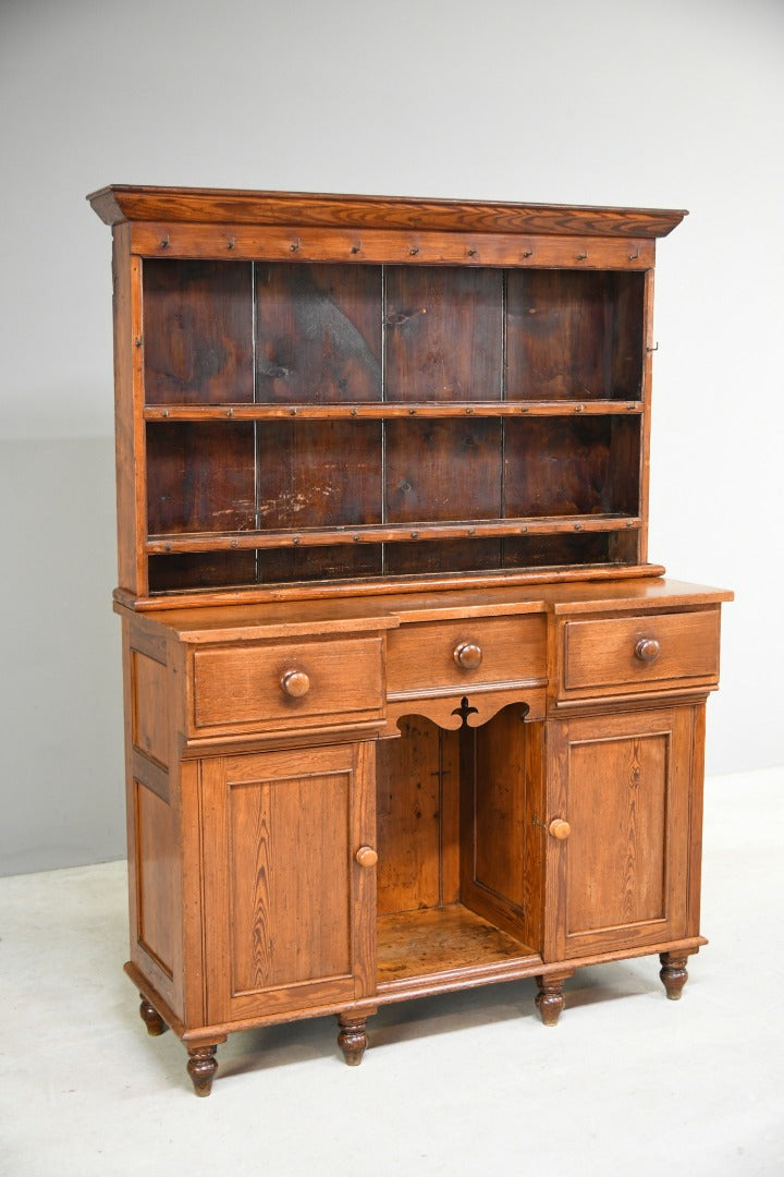 Antique Pitch Pine Dresser