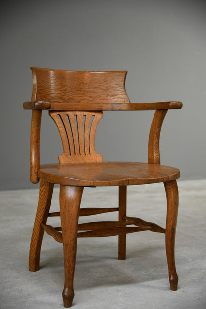 Early 20th Century Oak Desk Chair