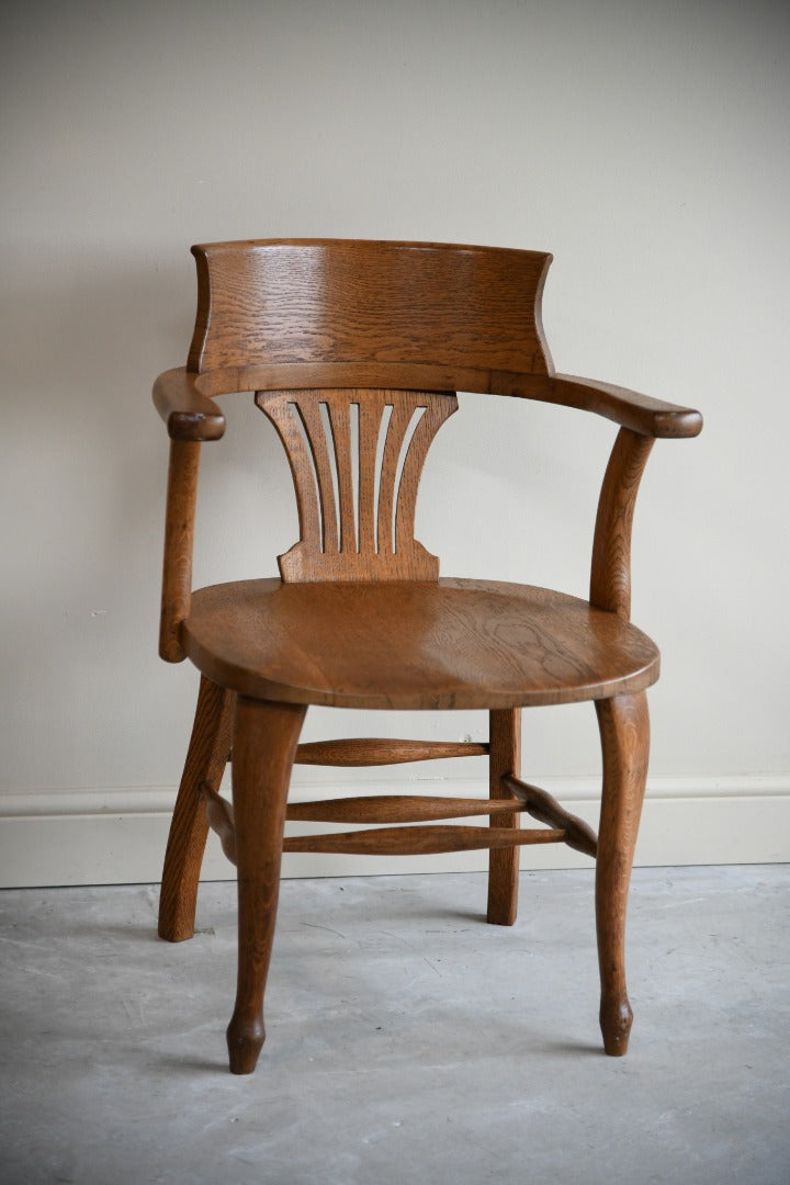 Early 20th Century Oak Desk Chair