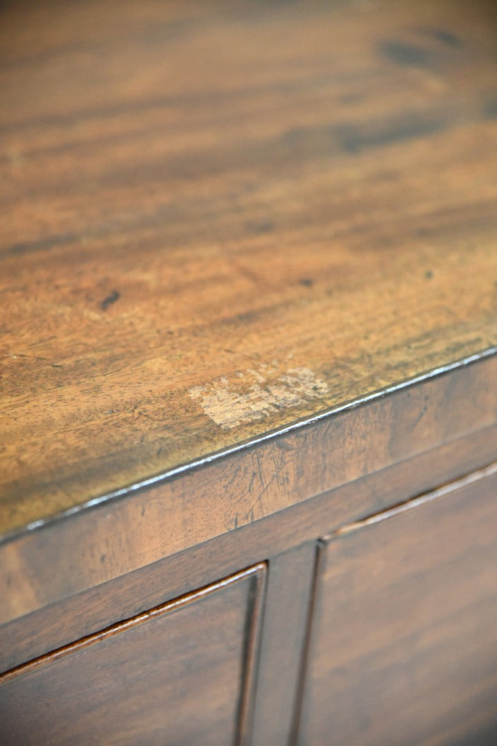 Antique Mahogany Chest of Drawers