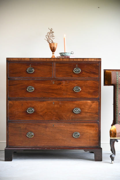 Antique Mahogany Chest of Drawers