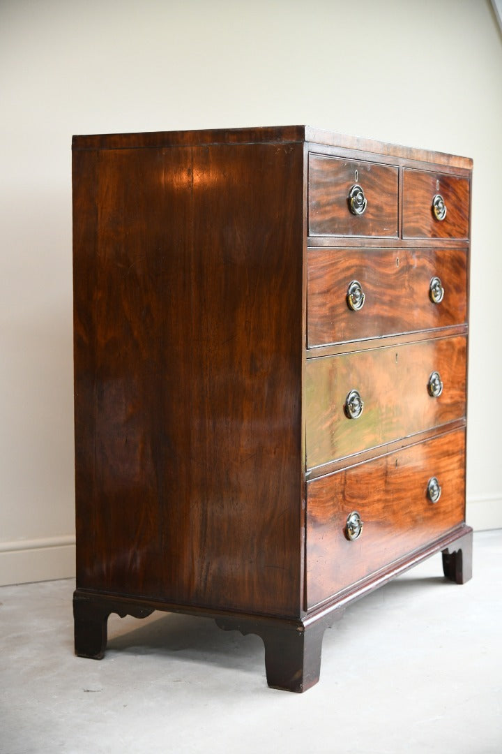 Antique Mahogany Chest of Drawers