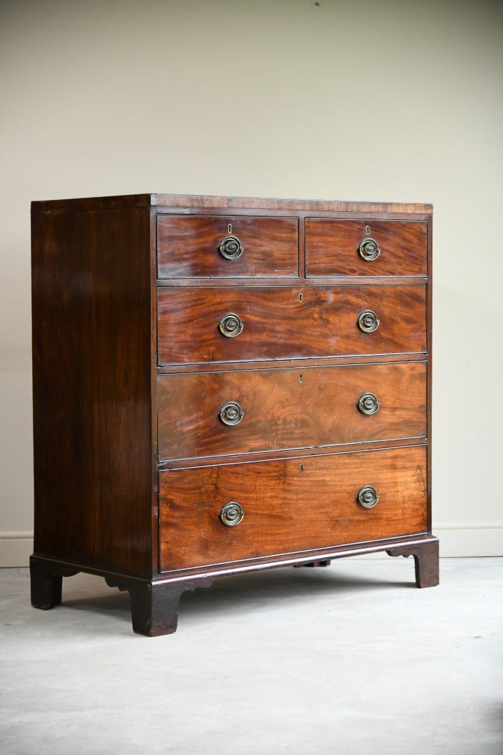 Antique Mahogany Chest of Drawers