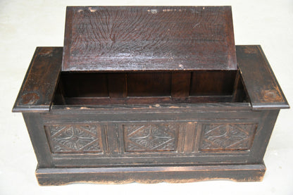 Carved Oak Hall Seat