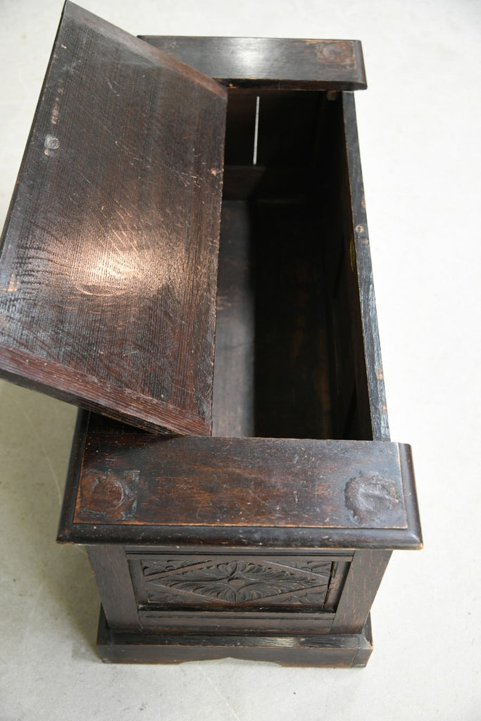 Carved Oak Hall Seat