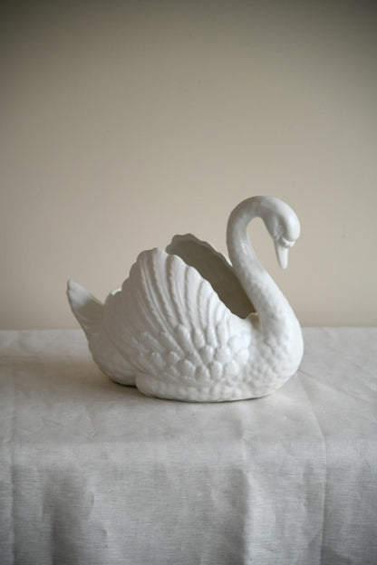 Dartmouth Swan Plant Pot