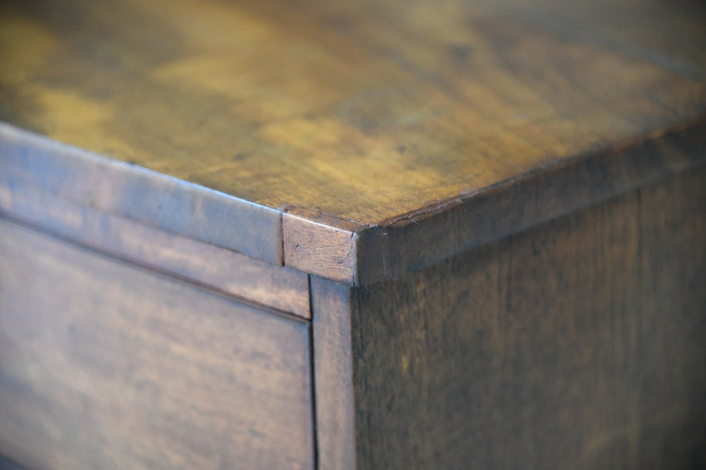 Antique Mahogany Chest of Drawers