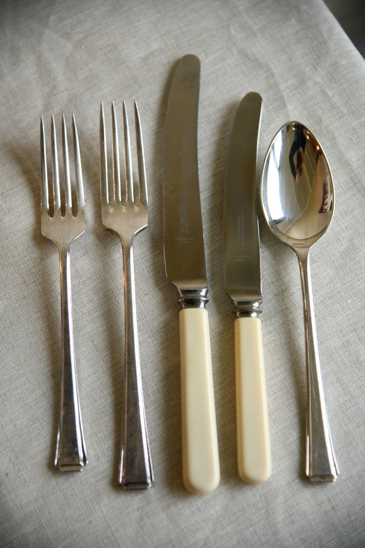 Vintage Cutlery Canteen