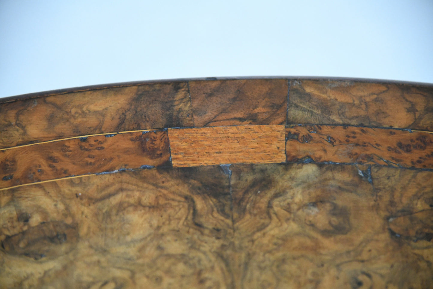 Antique Victorian Burr Walnut Oval Centre Table