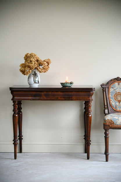 Continental Mahogany Tea Table